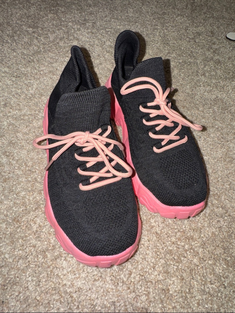 Black Knit Women's Sneakers with Pink Accent